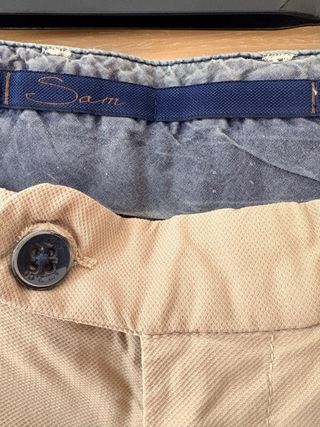 Pantalón chino AT.P.CO beige con pinzas