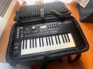 Elektron Analog Keys Sintetizador