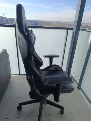 Silla Gaming Elite RGB Negra