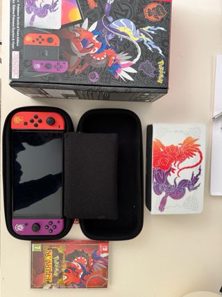 Nintendo Switch OLED Edizione Pokémon