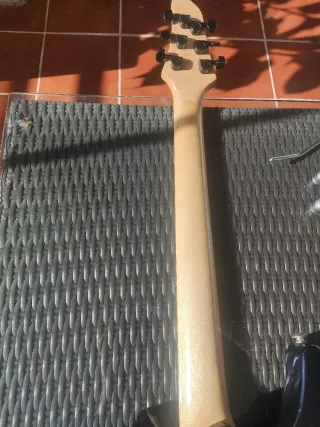 Guitarra Eléctrica Yamaha rgx620z azul