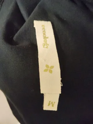 Vestido asimétrico negro y blanco