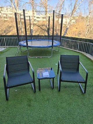 Conjunto Jardín: 2 Sillones y Mesa nuevos