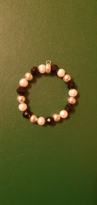 Pulsera con perlas de concha auténticas