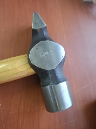 BELLOTA MARTILLOS MECÁNICOS MANGO DE MADERA 8009-E