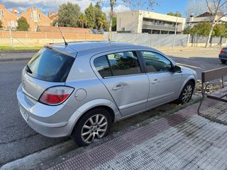 Opel Astra 1.8 16V Elegance 2005