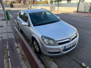 Opel Astra 1.8 16V Elegance 2005
