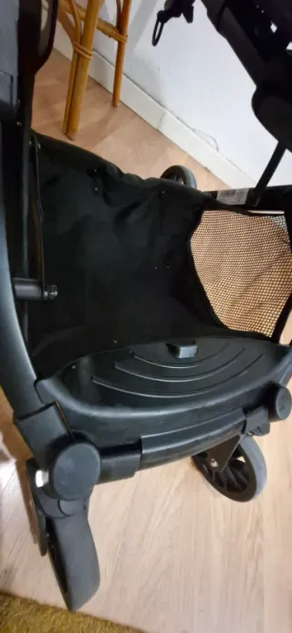 Silla de paseo plegable gris