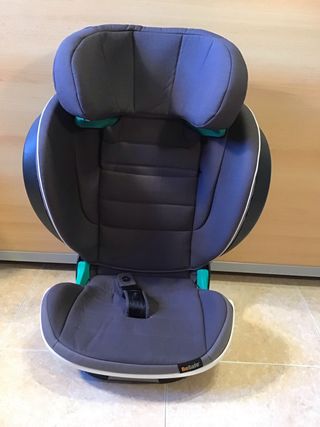 Cadireta de cotxe IZI FLEX FIX I-SIZE de BeSafe