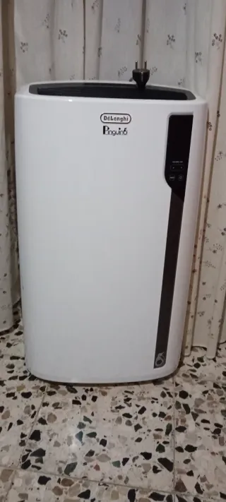 Aire Acondicionado Portátil De'Longhi Pinguino