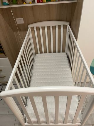 Lettino neonato bianco con materasso Fopoapedretti