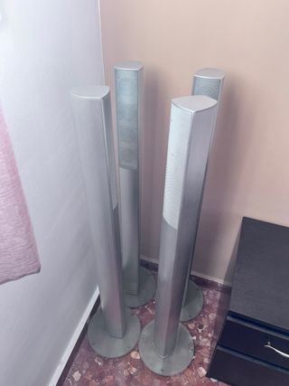 Subwoofer JVC con altavoces