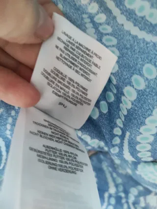 Chaqueta deportiva azul y blanca COLUMBIA