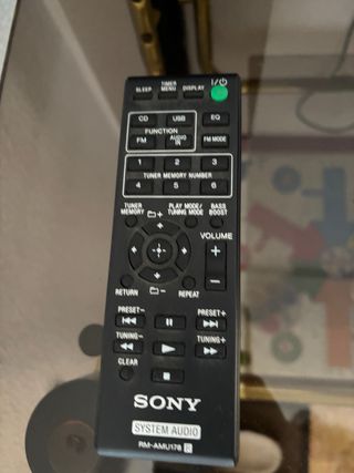 Equipo de Sonido Sony con Altavoces