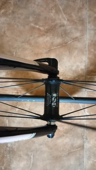 Bicicleta Carretera Kuota Kryon