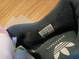 Zapatillas Adidas chico beige/verde