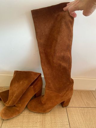 Botas altas ante tacón 7 cm