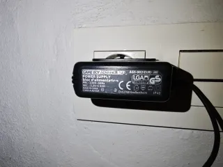 Game Boy Advance SP cargador y juego