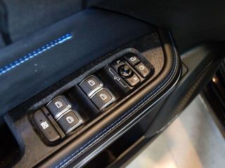 Lynk & Co 01 01 1.5 PHEV