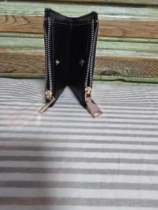 Monedero Parfois estampado vaca