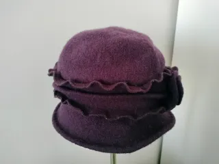 Sobrero mujer de lana estilo cloché