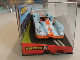 Scalextric Audi R8 Gulf