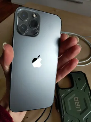 iPhone 12 Pro Max Grigio + Accessori