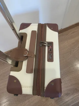 Maleta Vintage Misako Blanca y Marrón