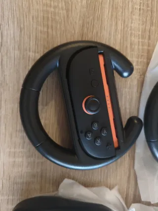 Volantes y mandos Joy-Con ( 4 unidades)