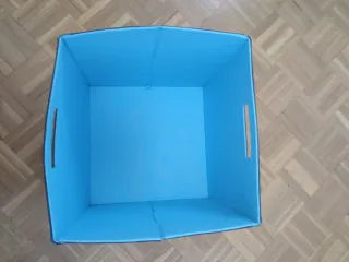 Caja de Almacenamiento con Rayas