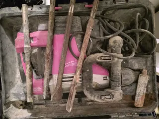 Martillo demoledor Milwaukee