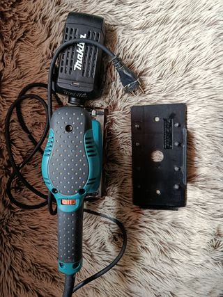 Lijadora Orbital Makita