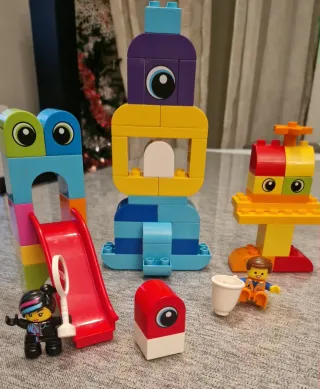 Lote Lego Duplo + regalo plancha verde grande