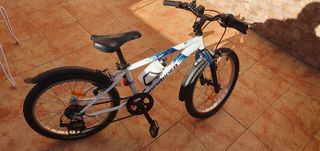 Bicicleta sin apenas uso