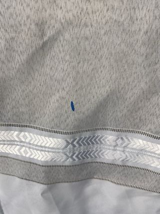 Cortina blanca de tela