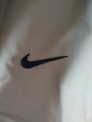 Chaqueta Nike Beige Invierno