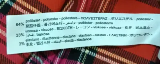 Falda cuadros roja Bershka Talla XS.