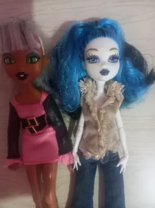 Se vende dos Muñecas Monster High 20€