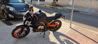 Ciclomotor Hanway Negro y Naranja