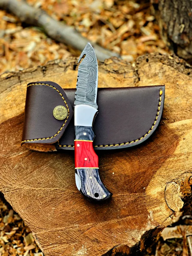 Cuchillo Damasco Artesanal con Funda Cuero