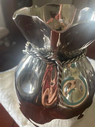 Jarrón de alpaca plateado