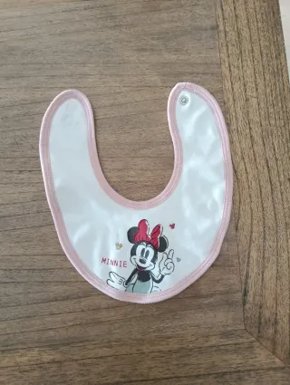 Pack Ropa Bebé Minnie: Body y Pijama