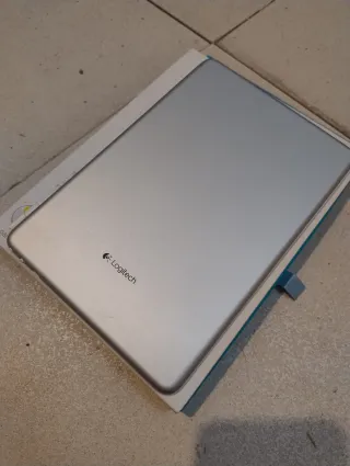 Teclado Bluetooth Logitech Ultrathin iPad mini