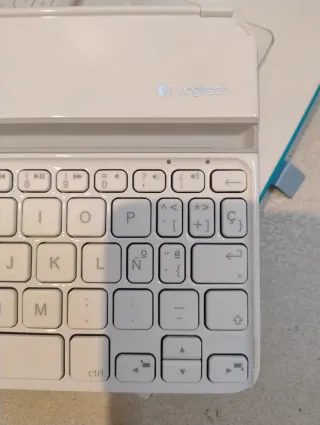 Teclado Bluetooth Logitech Ultrathin iPad mini