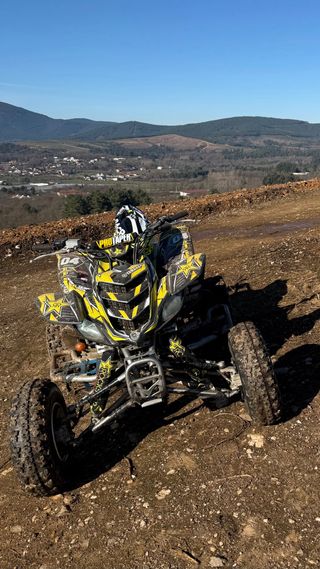 Yamaha Raptor 660R