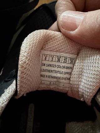 Deportivos Skechers D'Lux Walker Talla 36