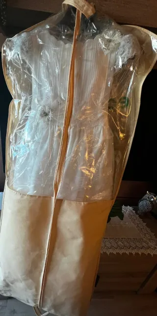 Vestido Comunión, Cancán y Guantes