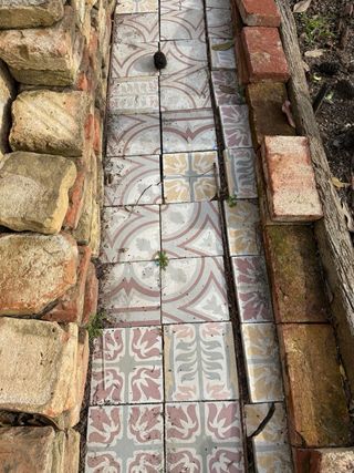 Ladrillos antiguos cuadrados