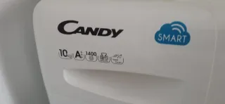 Lavadora funciona .La vendo para repuestos o repa