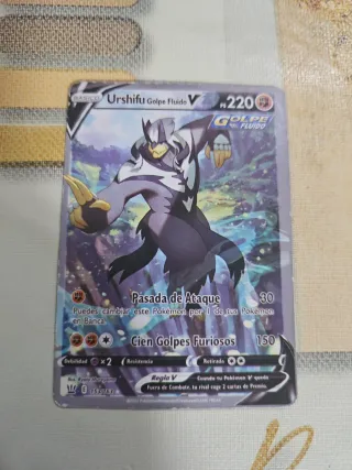 Carta Pokémon Urshifu Golpe Fluido V